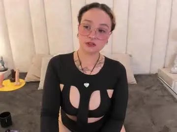 Try Chaturbate's Im_tarablack im_tarablack from Chaturbate