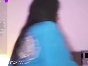 Freechat isabela_antonia_ on Chaturbate