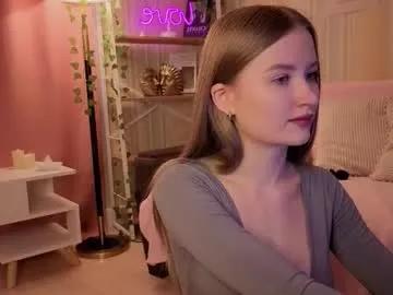 Freechat isabellatorrance on Chaturbate