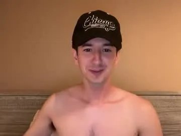 jacksonthesub from Chaturbate