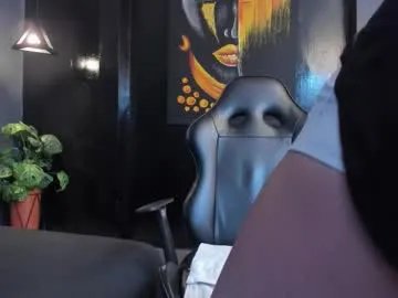 Freechat johan_williams_07 on Chaturbate