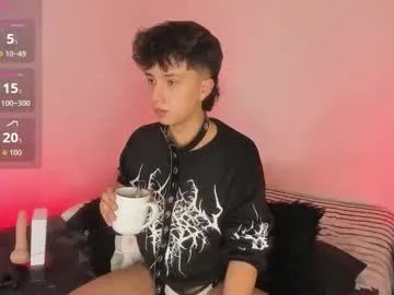 juandaaa__ — GOAL: Make me CUM [466 tokens remaining] Come play with me   #bigcock #18 #teen  #femboy #twink