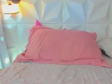 Freechat kathalinaxvip on Chaturbate