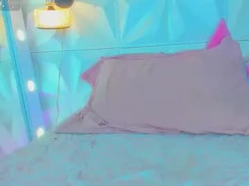 Freechat kathalinaxvip on Chaturbate