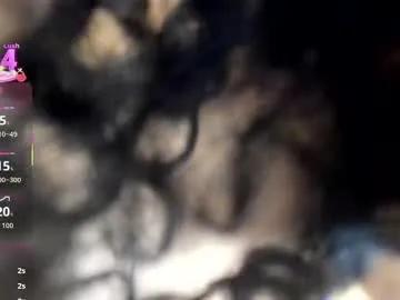 Freechat kiarazafira on Chaturbate