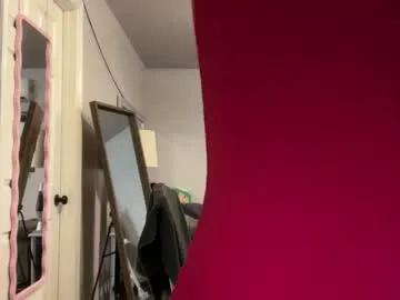 Join 25 years old kittypurr79 from Chaturbate kittypurr79 from Chaturbate