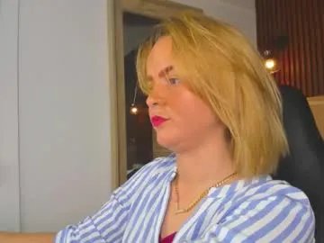 laia_hatman — blowjob + saliva #milf #bigboobs #latina #new #bigass [37 tokens remaining]