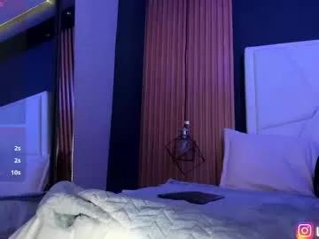 Freechat lauroberts on Chaturbate