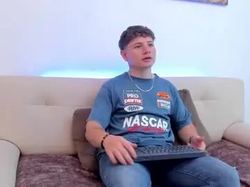 leoo_miller on Chaturbate