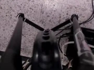 leoo_miller on Chaturbate