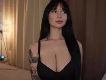 Join Chaturbate's Linda_warners linda_warners from Chaturbate
