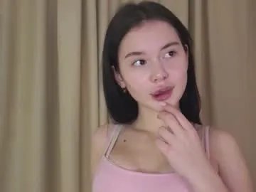 Freechat lollaberry on Chaturbate