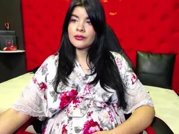 Away luccy21_ on Chaturbate