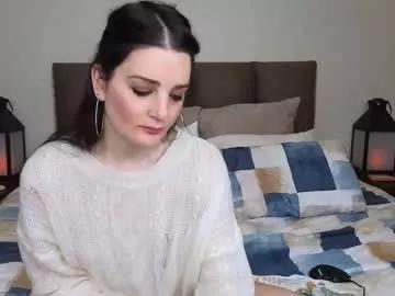 lucy1990xxx on Chaturbate 