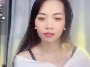 lynnalltop_165_keke on Chaturbate