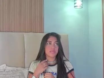 Freechat mami_natacha19x on Chaturbate