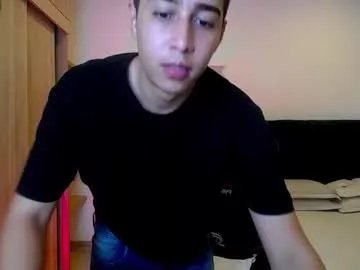 Freechat masters_boys on Chaturbate