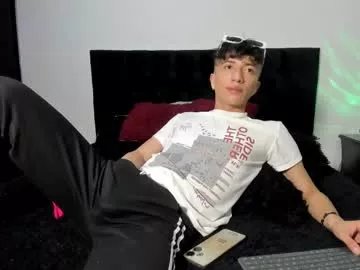 mhatias_ on Chaturbate