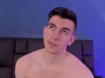 mikaelslow on Chaturbate