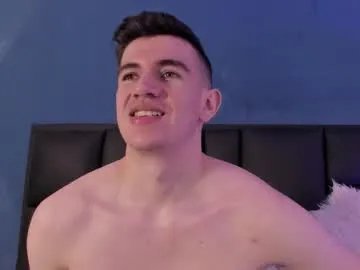 mikaelslow on Chaturbate