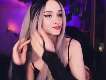 miladyjolie on Chaturbate