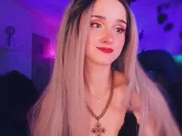 miladyjolie on Chaturbate