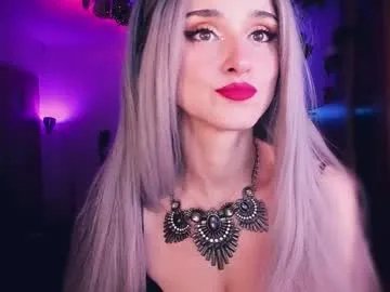 miladyjolie on Chaturbate