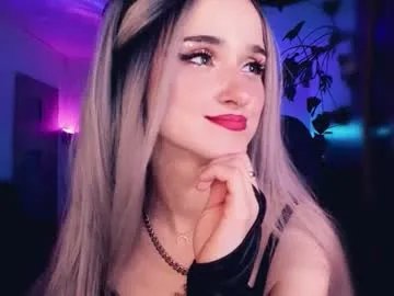 miladyjolie on Chaturbate