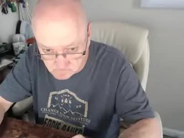 millenium0129 on Chaturbate