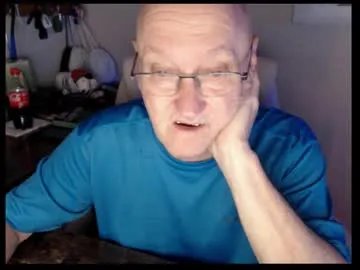 millenium0129 on Chaturbate