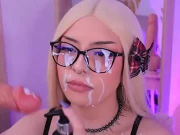 misselektra__ on Chaturbate 