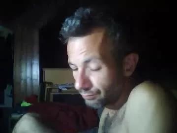 mordecai999 on Chaturbate 