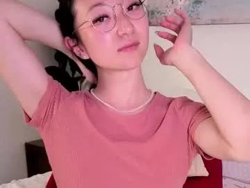 mysweetsofie1 on Chaturbate