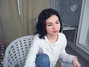 palmafrye — GOAL: show my nacked bacl [5 tokens remaining] Welcome to my room! #skinny #shy #new #18 #bigboobs