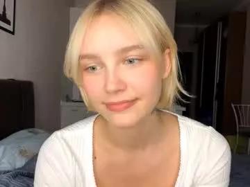 Checkout 18 years old paztumminello from Chaturbate paztumminello from Chaturbate