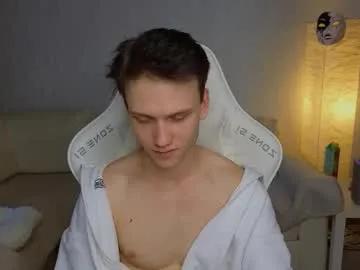 pupsenish on Chaturbate 