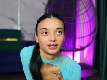 rachelravee on Chaturbate