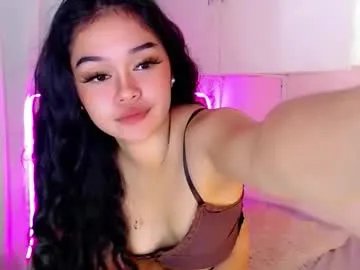 Freechat roxxy_blossom on Chaturbate