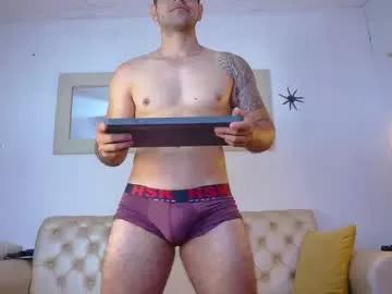 santy_king25 on Chaturbate 