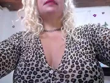 saralovens on Chaturbate 