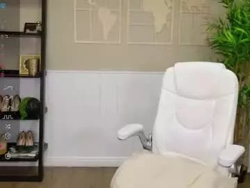 Freechat selinesole_ on Chaturbate