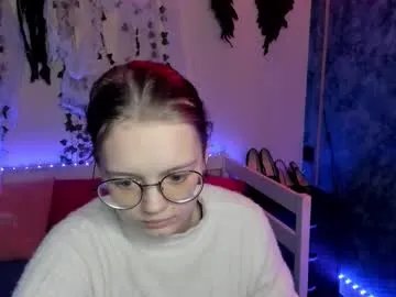 Freechat shy_elina01 on Chaturbate