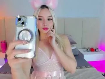 sofia_pamela on Chaturbate