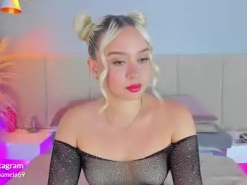 sofia_pamela on Chaturbate