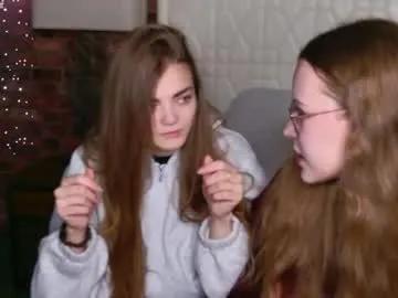 sophiesuvi from Chaturbate