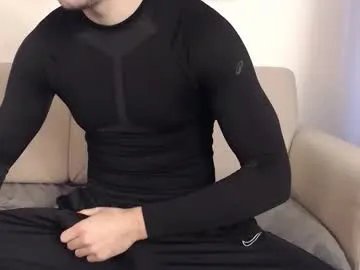 studfromparis from Chaturbate