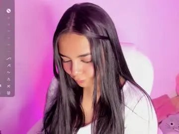 Freechat sumersunsett on Chaturbate