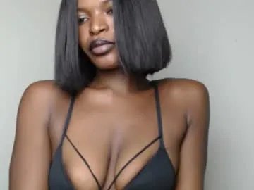 sweetxxboobsx on Chaturbate
