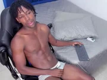 tau_montes on Chaturbate