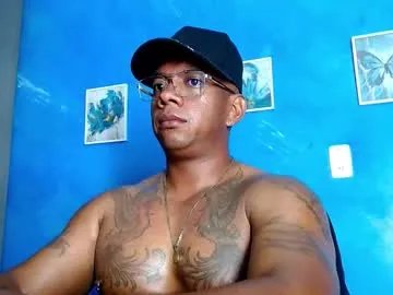 tom_miller on Chaturbate